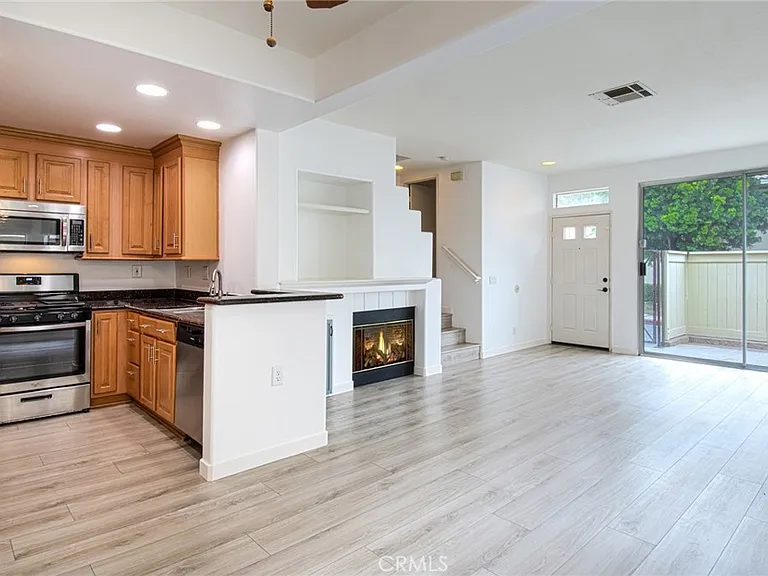 19646 Orviento Dr — Photo 5