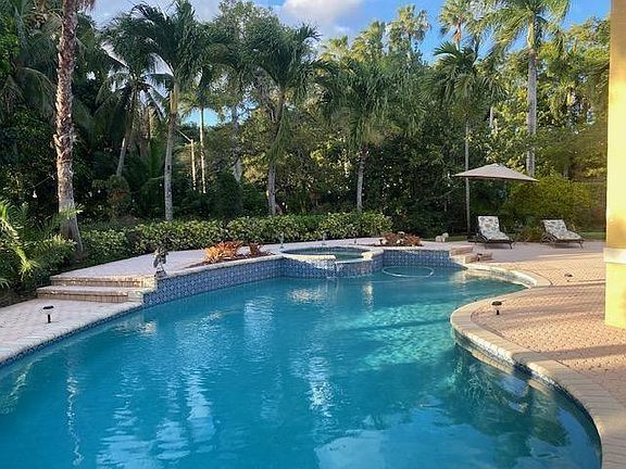 3rd image of 470 Cypress Pointe Drive