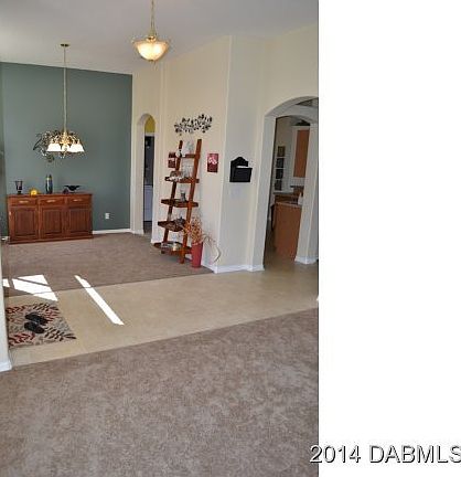 3rd image of 19 Prattwood Dr