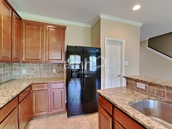 3rd image of 13826 McKinney Creek Ln