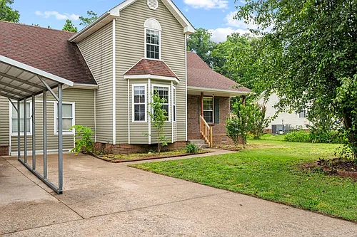 409 Kelsey Dr Photo 1