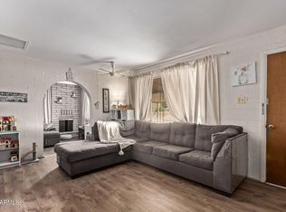 270 Debs Cir, Morristown, AZ 85342