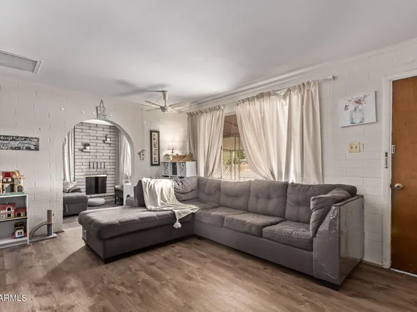 270 Debs Circle, Morristown, AZ 85342