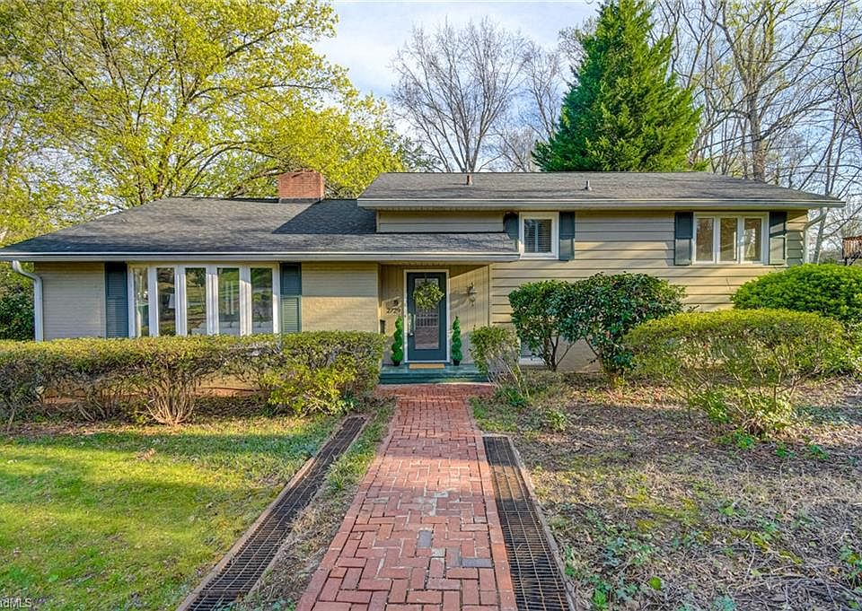 1st image of 2729 Monticello Dr
