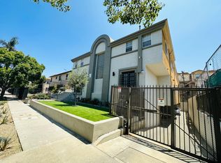 926 S Gramercy Dr #202, Los Angeles, CA 90019
