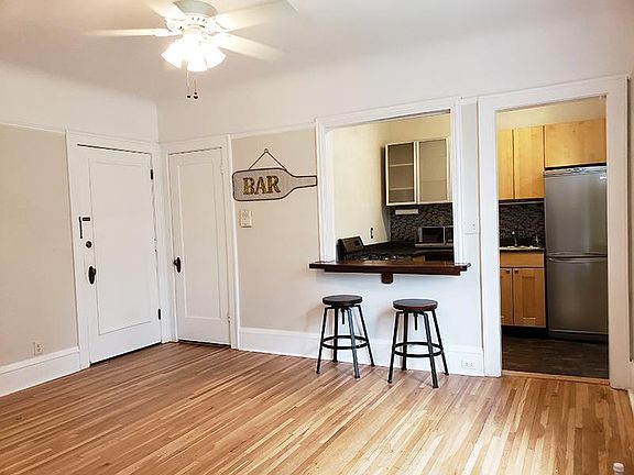 3rd image of 3909 Aldrich Ave S APT 1