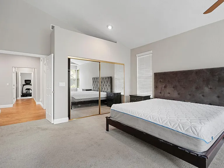 129 Biscayne Way — Photo 22