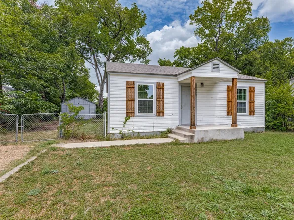 7800 Smith St, White Settlement, TX 76108