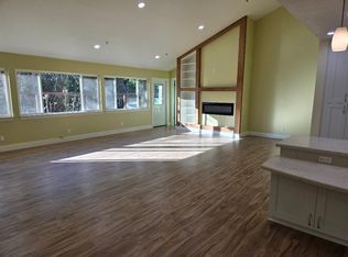 627 W Cherry Creek Rd #1, Cloverdale, CA 95425