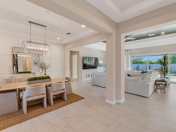 3rd image of 2855 E Los Gatos Dr
