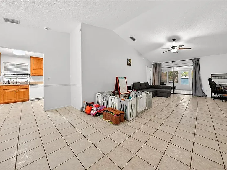 5107 Deer Creek Dr — Photo 13