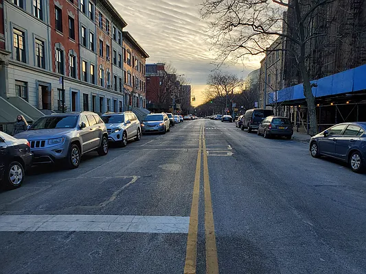 Rented by Esra Realty | media 8