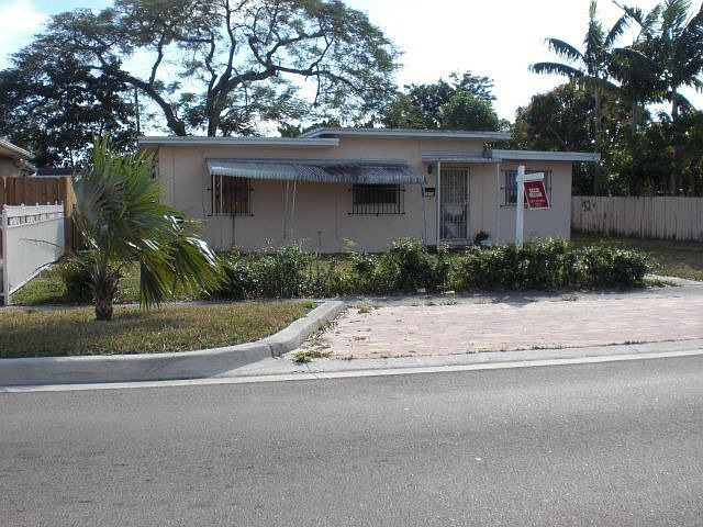 1st image of 1410 NW 125th St
