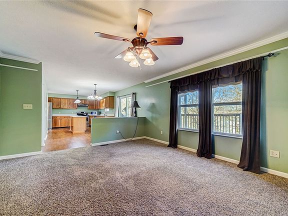 3rd image of 534 Stirrup Dr