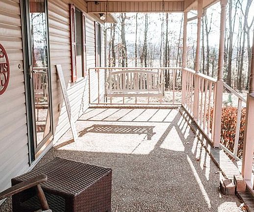 3rd image of 92 Norman Ln