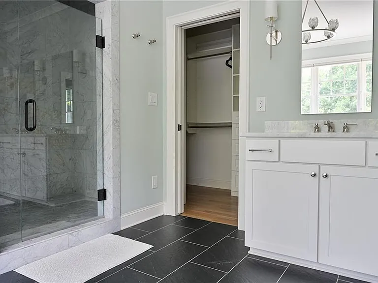 801 Adair Ave NE — Photo 18
