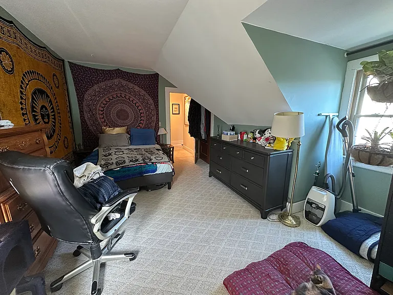 430 Oxford St #3 — Photo 11