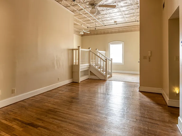 145 South St #1 — Photo 1