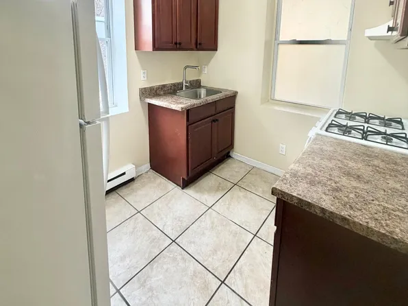 72 Mill River St, New Haven, CT