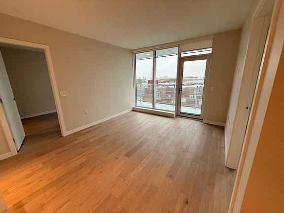 5th image of 801 W 42nd Ave #801