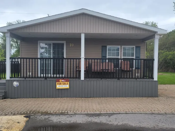 490 Empire Rd #Qmd010, Pt Colborne, ON L0S 1R0