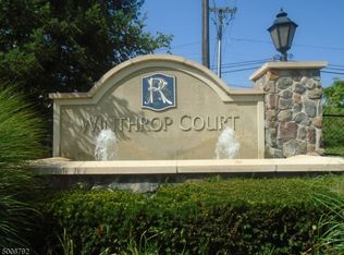 8109 Harcourt Rd #8109, Clifton, NJ 07013