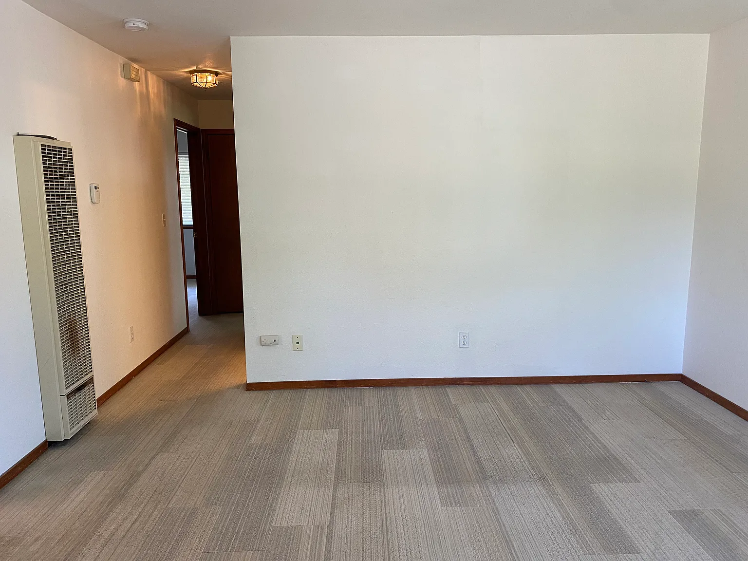 2 bed, $2,300 — Photo 4