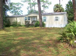 210 Old Highway 17, Pomona Park, FL 32181