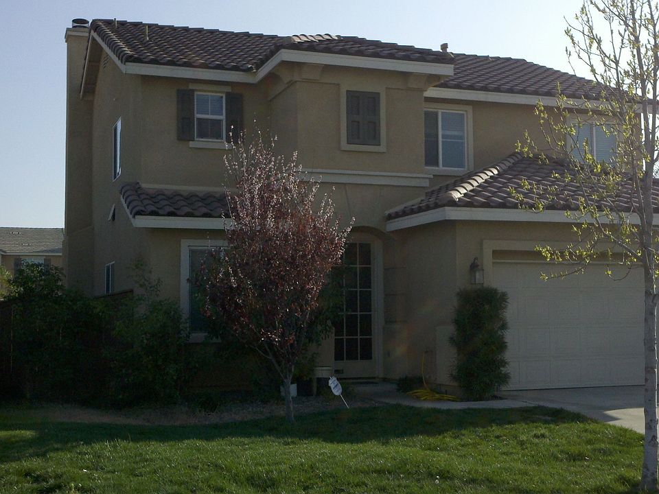 2nd image of 1131 Alderwood Dr