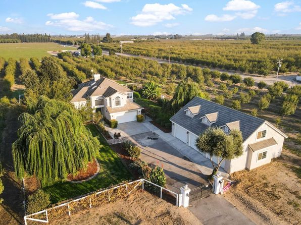 4972 Walnut Rd, Hughson, CA 95326