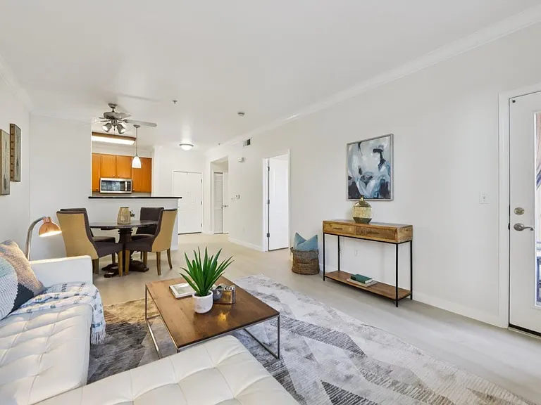 801 S Winchester Blvd #6100 — Photo 5