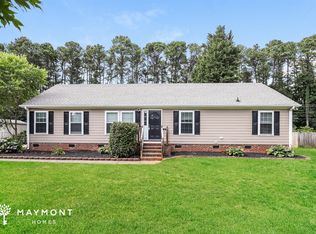 8100 Tam Oshanter Dr, Greensboro, NC 27409