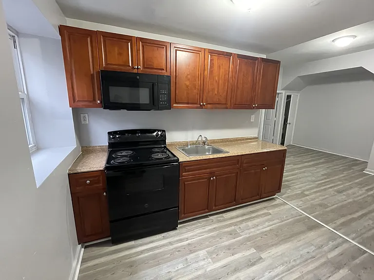 802 N 63rd St — Photo 5