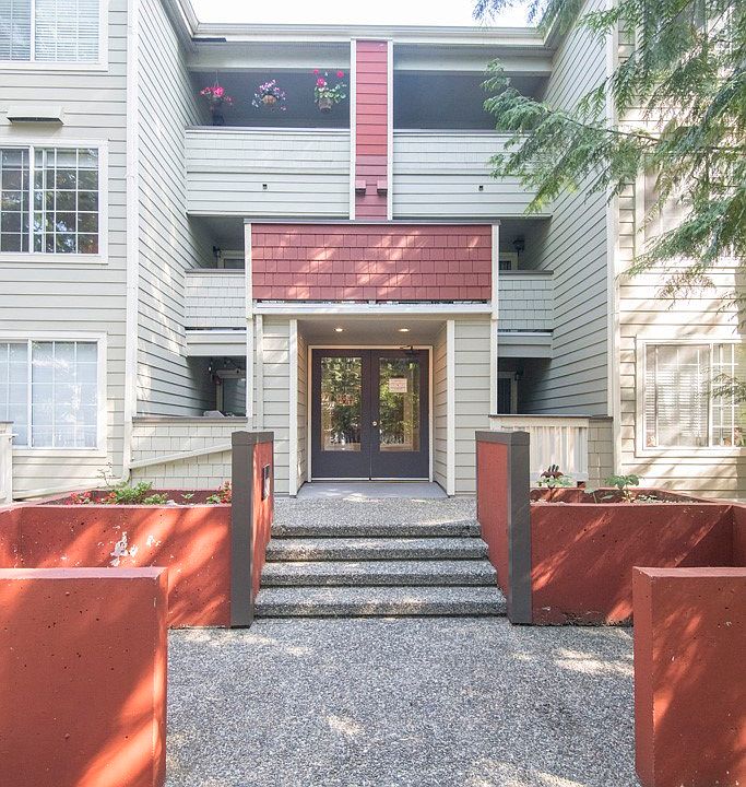 1st image of 15433 Country Club Dr Unit F105