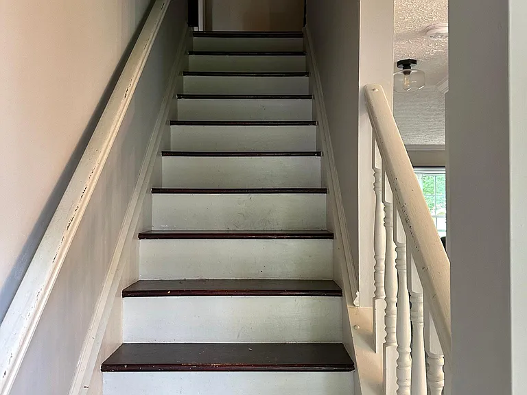 309 Pate St — Photo 11