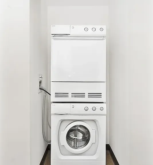 225 E 34th St #7B — Photo 10