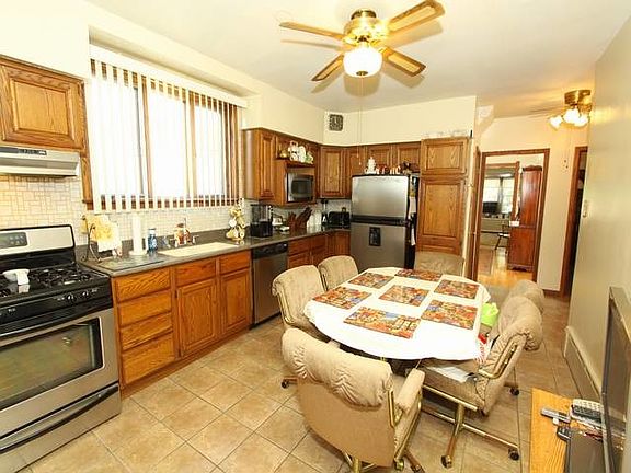 4th image of 7729 W Sunset Dr