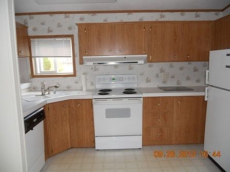 2nd image of 1702 Broadway Ave