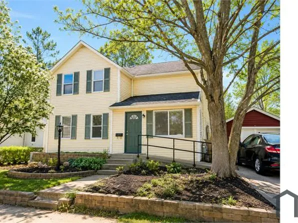 427 W Clark St #1, Freeport, IL 61032
