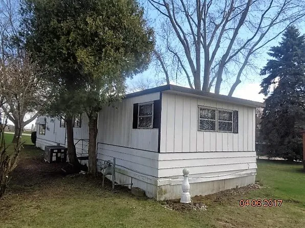 1412 Park St, Burlington, WI 53105