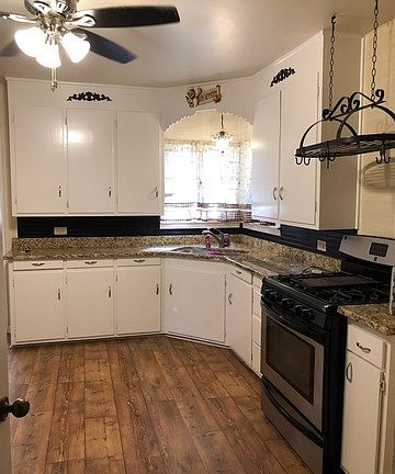 3rd image of 540 Southland St