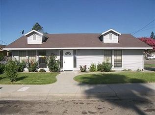 144 Stanislaus Ave, Oakdale, CA