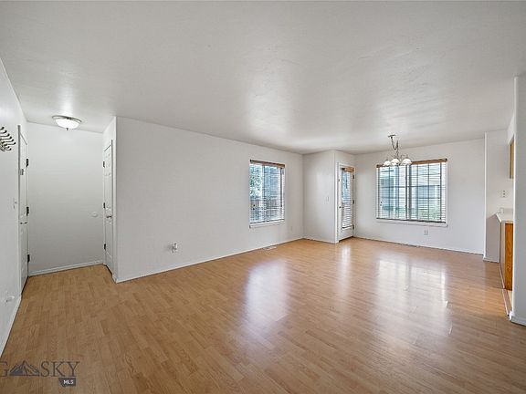 4th image of 3024 W Villard St #3D