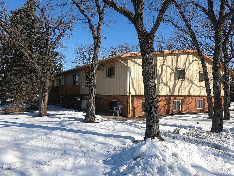 2nd image of 2900 Clearwater Rd
