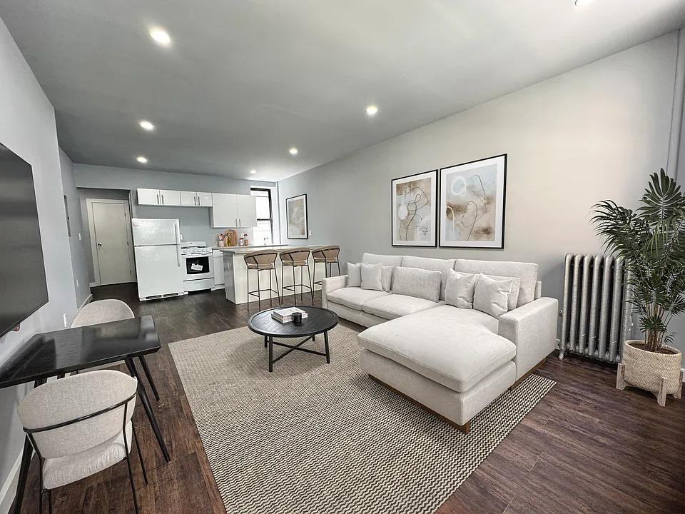 80 Livingston St #1