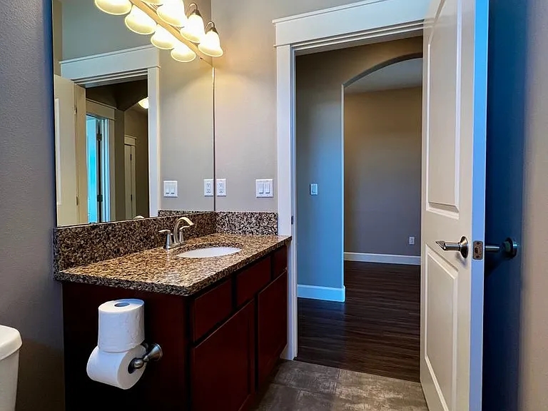 8819 Kail Dr — Photo 11