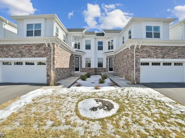 29 Stone Ct, Morris Twp., NJ 07960