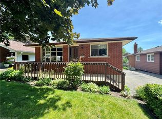85 Lowrey Ave S, Cambridge, ON N1R4Z7