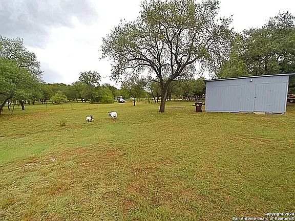 3rd image of 22704 SAVANNAH HTS