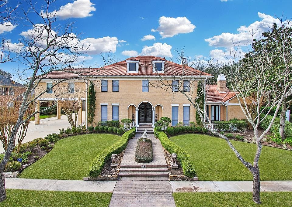 1st image of 78 Heathrow Ln